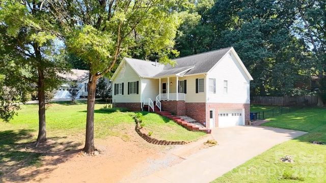 203 Springfield Road, Statesville, NC 28625