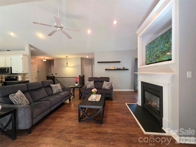 203 Springfield Road, Statesville, NC 28625
