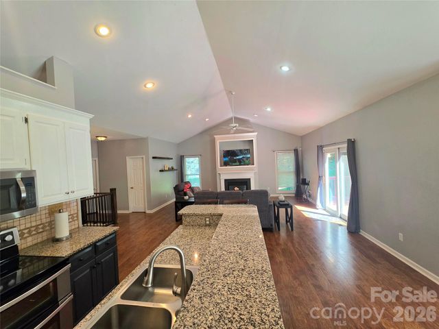 203 Springfield Road, Statesville, NC 28625