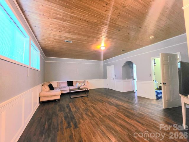 203 Springfield Road, Statesville, NC 28625