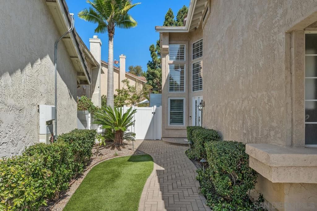 11212 CORTE PLAYA AZTECA, San Diego, CA 92124 — photo 2
