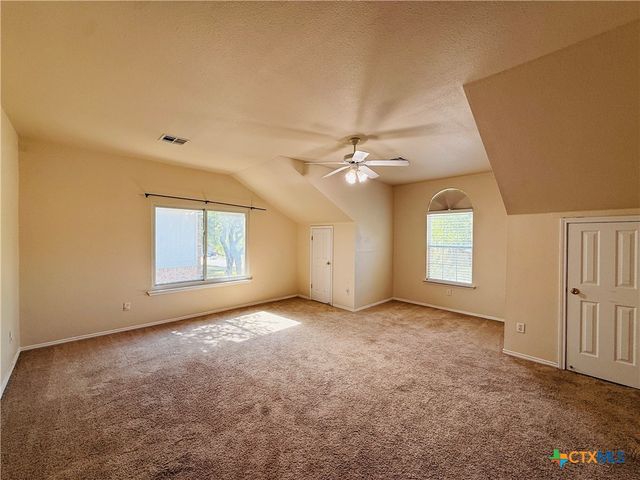 109 W Great Plains Trail, Harker Heights, TX 76548