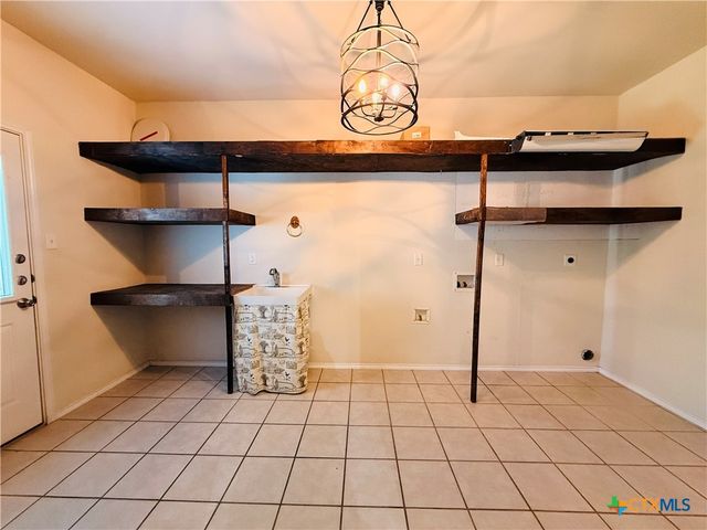 109 W Great Plains Trail, Harker Heights, TX 76548