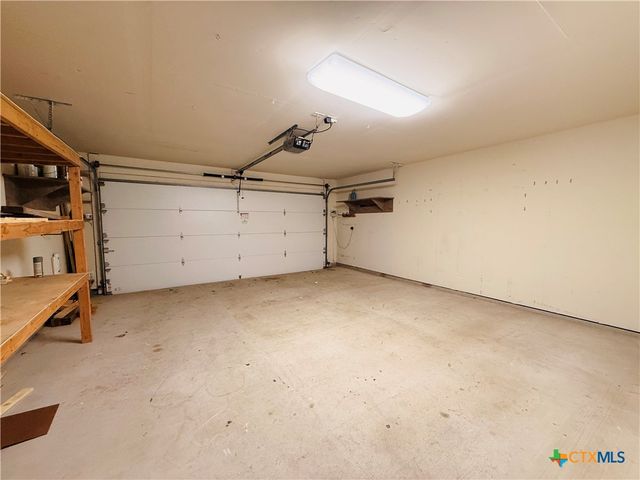 109 W Great Plains Trail, Harker Heights, TX 76548