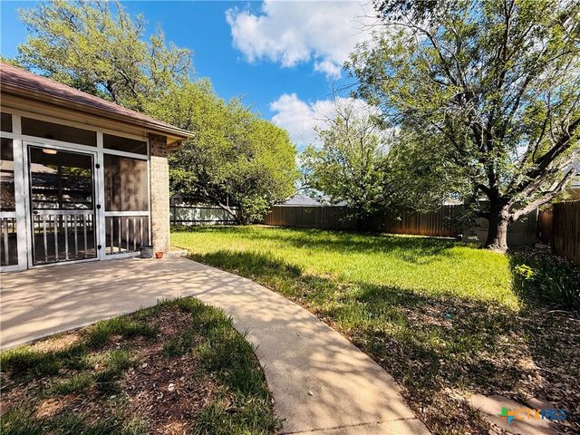 109 W Great Plains Trail, Harker Heights, TX 76548