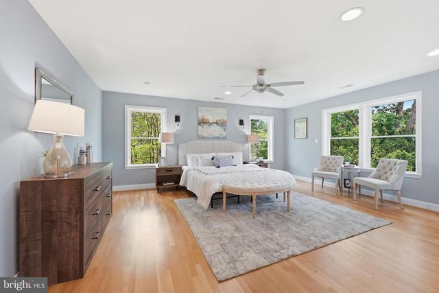 1102 MEURILEE LN, Silver Spring, MD 20901
