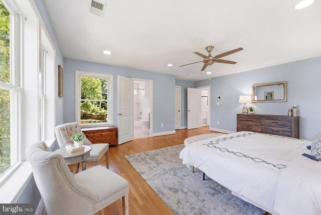 1102 MEURILEE LN, Silver Spring, MD 20901