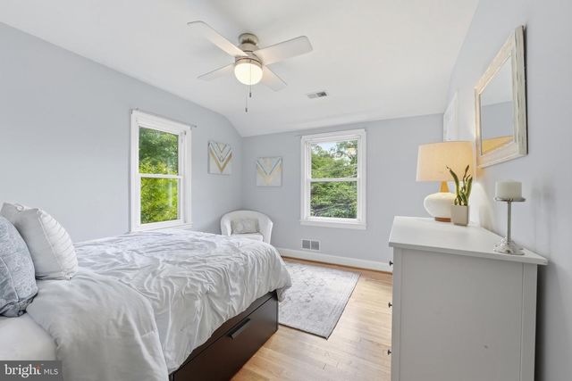 1102 MEURILEE LN, Silver Spring, MD 20901
