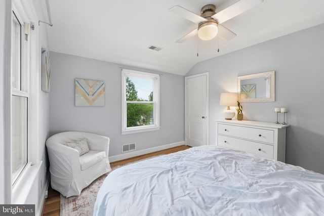1102 MEURILEE LN, Silver Spring, MD 20901