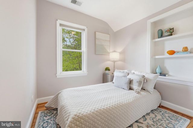 1102 MEURILEE LN, Silver Spring, MD 20901