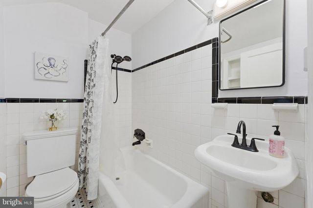 1102 MEURILEE LN, Silver Spring, MD 20901