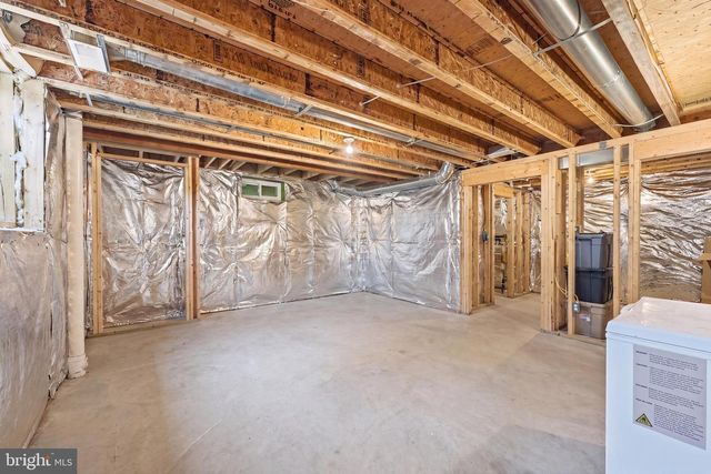 1102 MEURILEE LN, Silver Spring, MD 20901