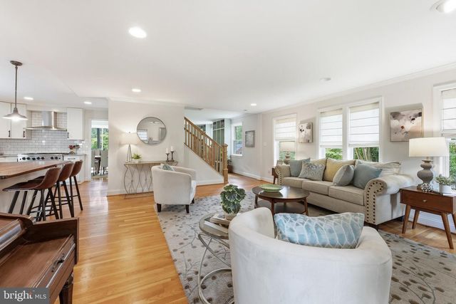 1102 MEURILEE LN, Silver Spring, MD 20901