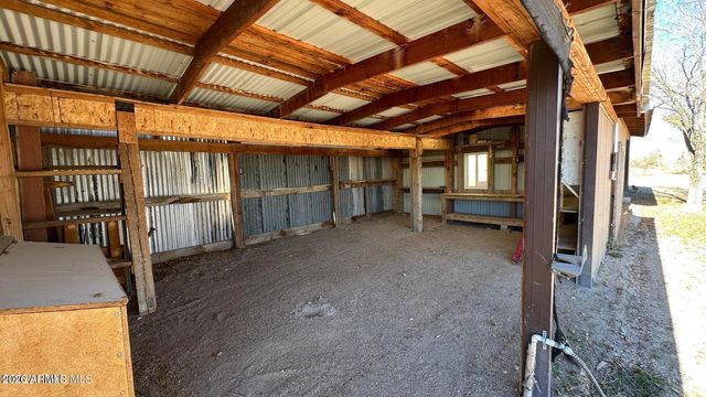 1331 RED CINDER Road, Chino Valley, AZ 86323