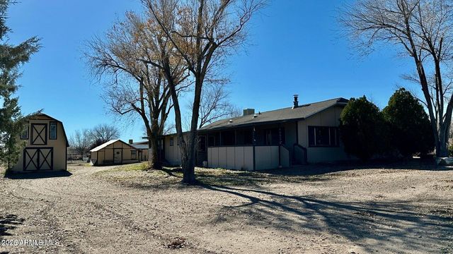 1331 RED CINDER Road, Chino Valley, AZ 86323