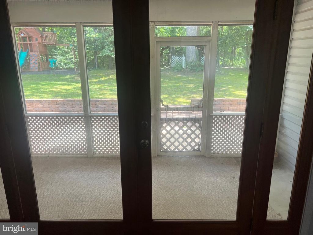 7270 MACKALL RD, St Leonard, MD 20685