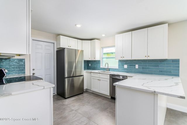 828 Angela Avenue A, Rockledge, FL 32955