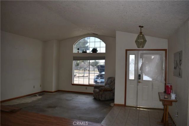 19485 Kinai, Apple Valley, CA 92307