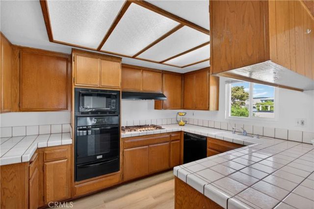 1737 Herrin, Redondo Beach, CA 90278