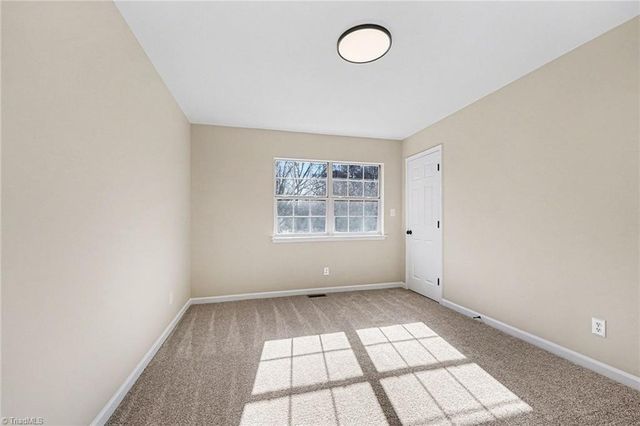 3165 Hickory Ridge Drive, Winston-salem, NC 27127