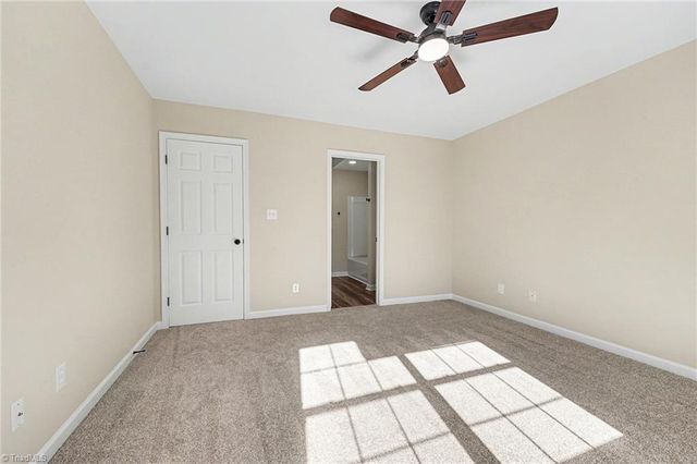 3165 Hickory Ridge Drive, Winston-salem, NC 27127