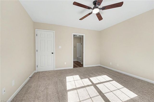 3165 Hickory Ridge Drive, Winston-salem, NC 27127