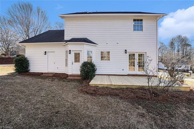 3165 Hickory Ridge Drive, Winston-salem, NC 27127