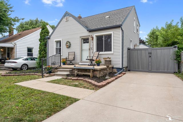 14896 Euclid Avenue, Allen Park, MI 48101
