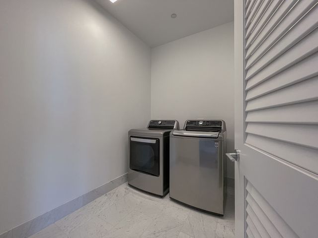 363 E Wacker Drive 3404, Chicago, IL 60601