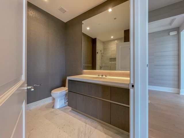 363 E Wacker Drive 3404, Chicago, IL 60601
