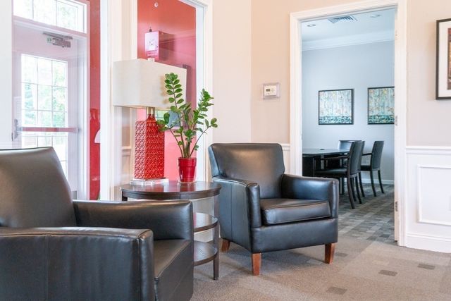 36 Augustus Ct 1002, Reading, MA 01867