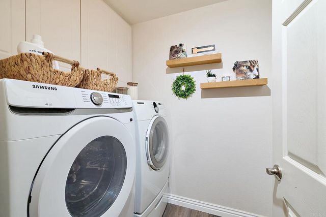 2414 Fallbrook Place, Escondido, CA 92027