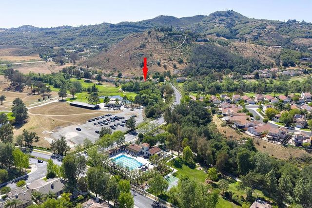 2414 Fallbrook Place, Escondido, CA 92027