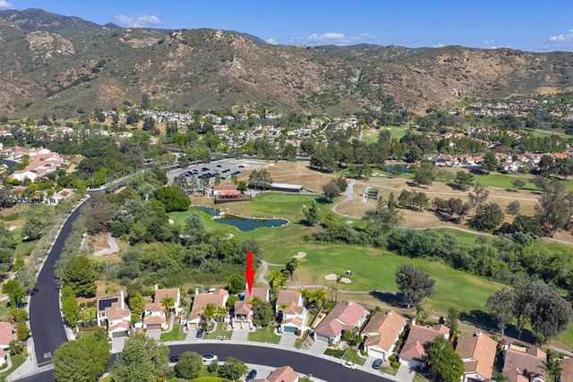 2414 Fallbrook Place, Escondido, CA 92027