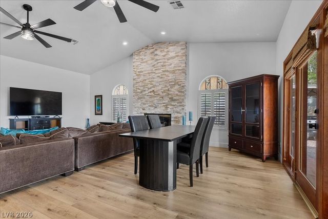 9510 Desert Crest Court, Las Vegas, NV 89129