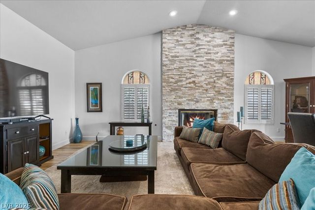 9510 Desert Crest Court, Las Vegas, NV 89129