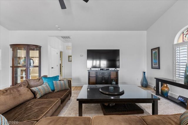 9510 Desert Crest Court, Las Vegas, NV 89129