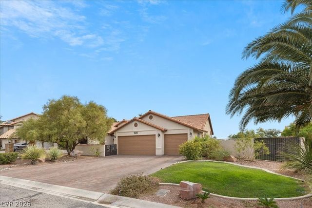 9510 Desert Crest Court, Las Vegas, NV 89129
