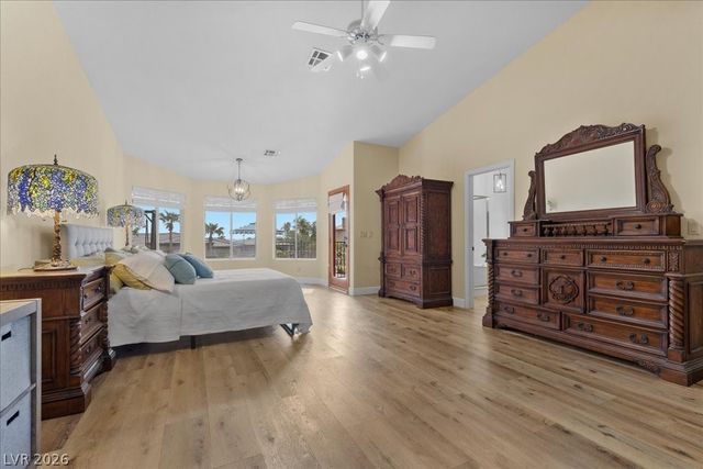 9510 Desert Crest Court, Las Vegas, NV 89129