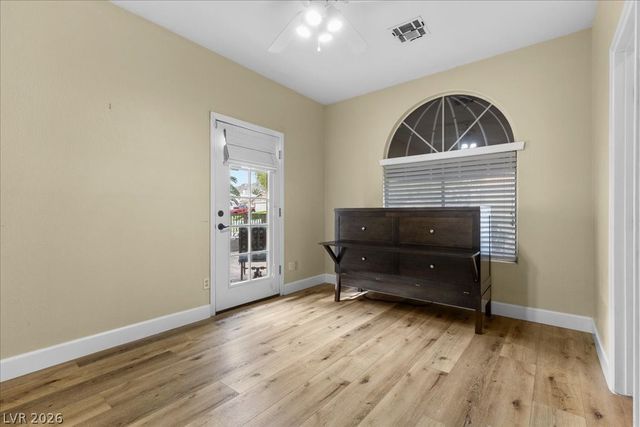 9510 Desert Crest Court, Las Vegas, NV 89129