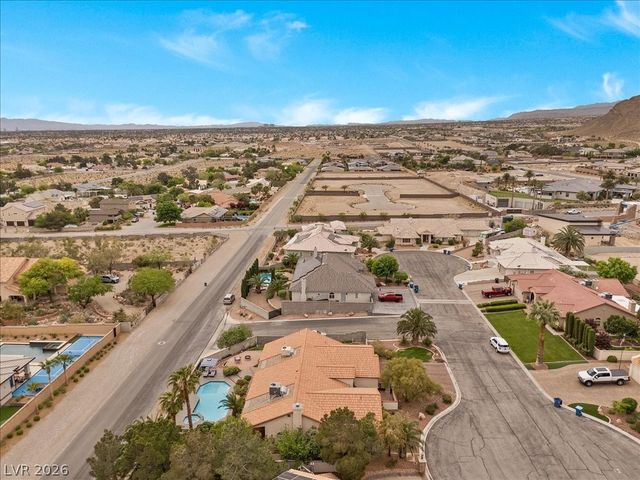 9510 Desert Crest Court, Las Vegas, NV 89129