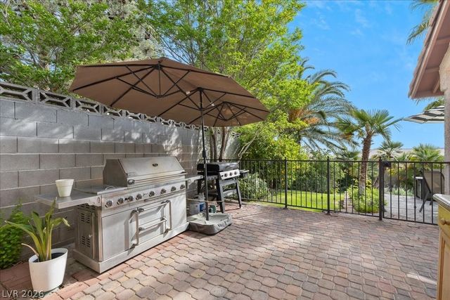 9510 Desert Crest Court, Las Vegas, NV 89129