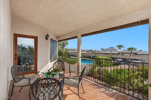 9510 Desert Crest Court, Las Vegas, NV 89129