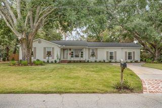930 Cliffwood Drive, Mount Pleasant, SC 29464