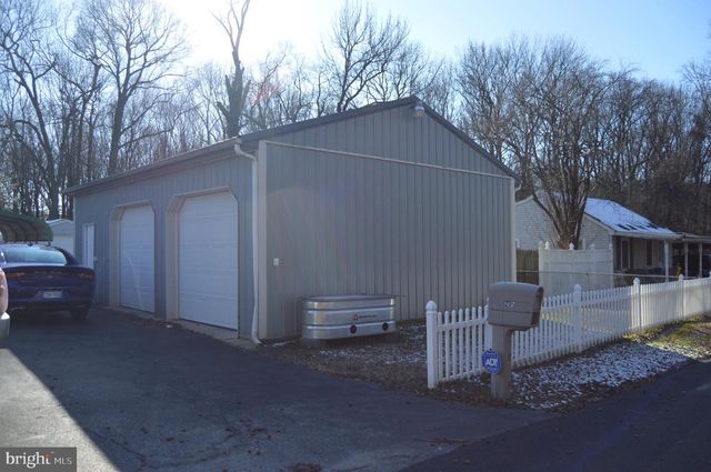 207 WERNER RD, Baltimore, MD 21226