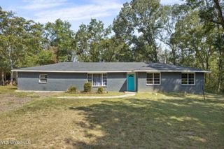 1208 Cooper Road, Jackson, MS 39212