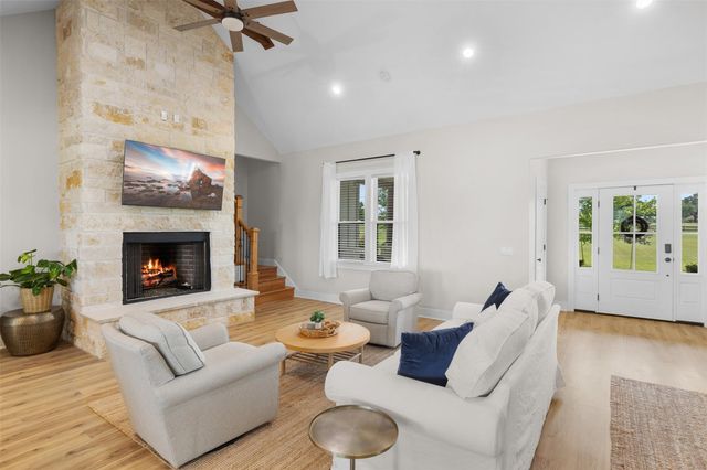 1780 Ike Lane, Brenham, TX 77833