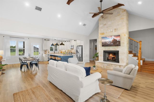 1780 Ike Lane, Brenham, TX 77833