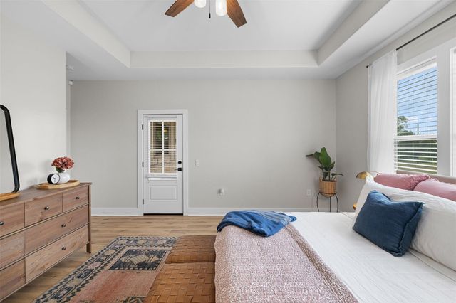 1780 Ike Lane, Brenham, TX 77833