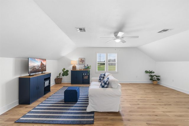 1780 Ike Lane, Brenham, TX 77833